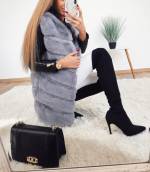 Must Taskutega Pehme Vest
