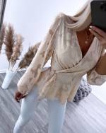 Melns Aptinama Blūze Ar Ziedu Rakstu