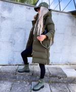 Bēša Viegls Un Silts Ziemas Mētelis