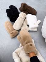 Белое Мягкие уютные перчатки