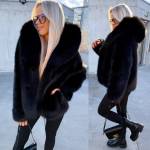 Taupe Luksusowy Płaszcz Ze Sztucznego Futra Z Kapturem