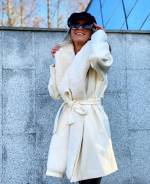 Juoda Surišamas žieminis Paltas Su Gaubtuvu