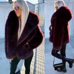 Taupe Luksusowy Płaszcz Ze Sztucznego Futra Z Kapturem