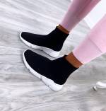 Melns Ikdienas Apavi Līdz Potītei