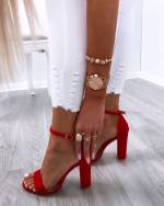 Zelta Atvērtas Sandales Ar Bloka Papēdi Un Lentēm