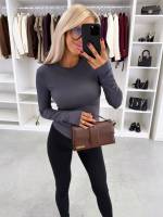 Melns Garroku Elastīga Topa Blūze