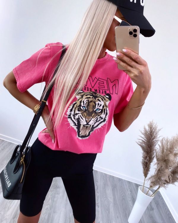 Fuchsia Tiger Oversized T-shirt