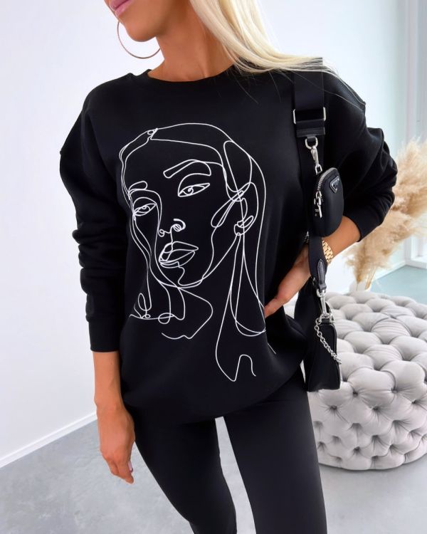 Black Soft Oversized Sweatshirt