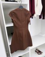 Коричневый Платье с приталенным силуэтом и расклешённой юбкой