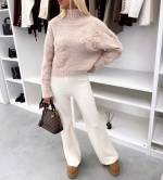 Бежевый Мягкий уютный свитер