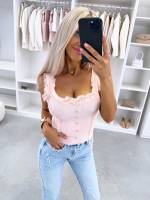 Balts Elastīgs Tops Ar Mežģīņu Apdari