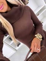 Черный Платье-свитер с высоким воротом и разрезом сбоку