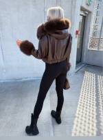 Bēša Bomberjaka Ar Kapuci Un Siltu Oderi