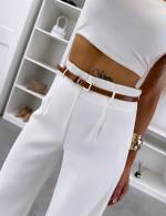 Beżowy Spodnie O Prostym Kroju Z Paskiem