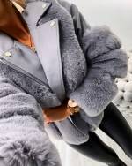 Smėlio Spalvos Trumpi Dirbtinio Kailio Kailiniai