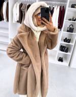 Must Kaelusega Müts